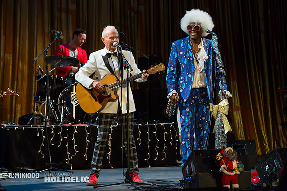 Holidelic, The Paramount, Asbury Park, NJ 12-16-16