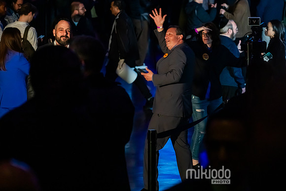 mikiodo251104_3011_LR