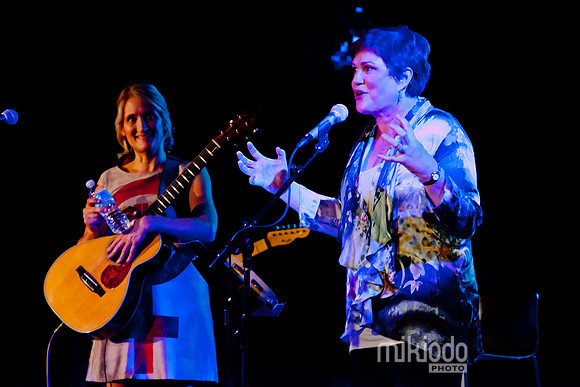 mikiodo130711_jilljulia_2917_MR