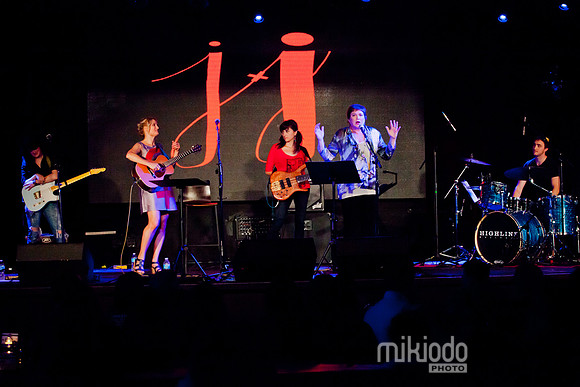 mikiodo130711_jilljulia_3115_MR
