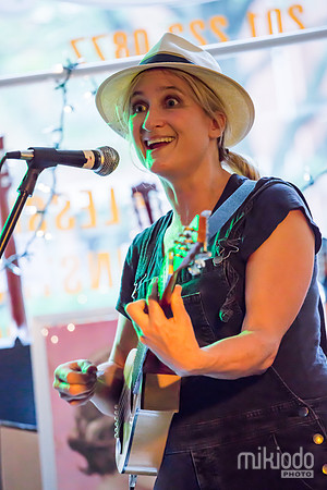 Jill Sobule at Guitar Bar Jr. Hoboken