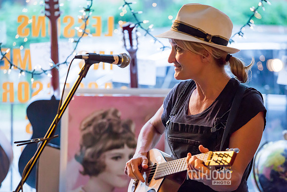 Jill Sobule at Guitar Bar Jr. Hoboken
