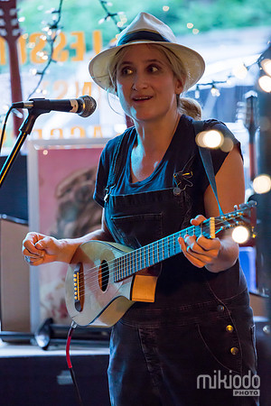Jill Sobule at Guitar Bar Jr. Hoboken