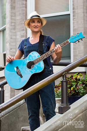 Jill Sobule at Guitar Bar Jr. Hoboken