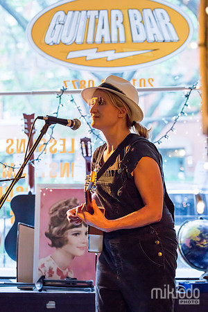 Jill Sobule at Guitar Bar Jr. Hoboken