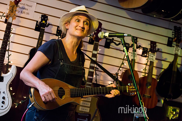 Jill Sobule at Guitar Bar Jr. Hoboken