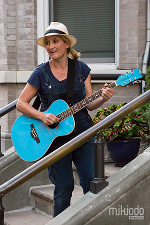 Jill Sobule at Guitar Bar Jr. Hoboken