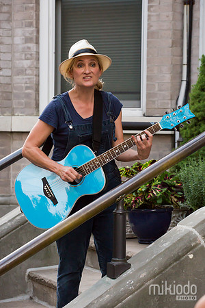 Jill Sobule at Guitar Bar Jr. Hoboken