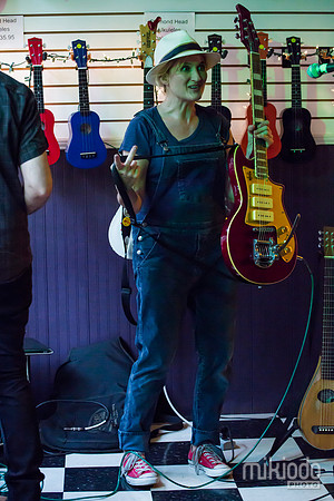 Jill Sobule at Guitar Bar Jr. Hoboken