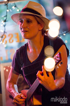 Jill Sobule at Guitar Bar Jr. Hoboken