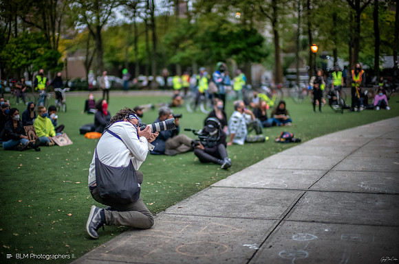 mike-photographing-garydeanclarke