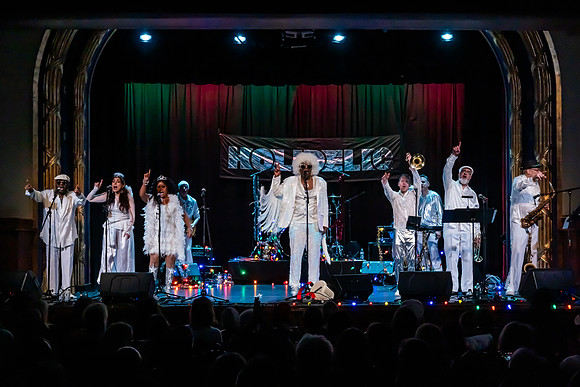 mikiodo251207_3253_LR