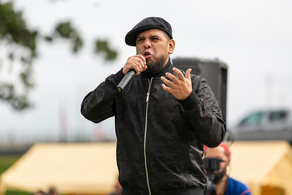 mikiodo211011_5393_LR