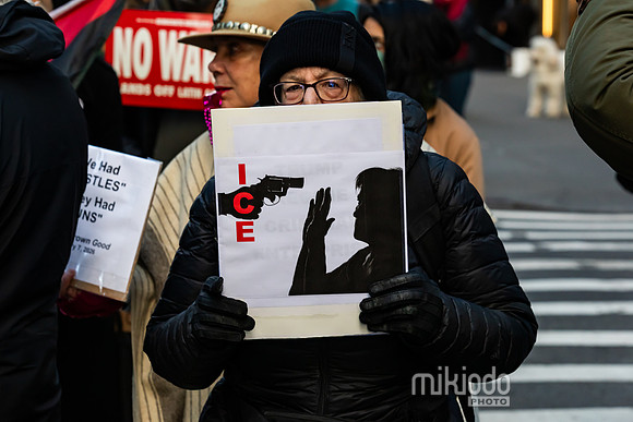 mikiodo260111_1923_LR