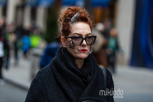 mikiodo260111_2012_LR