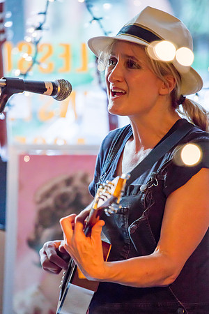 Jill Sobule at Guitar Bar Jr. Hoboken