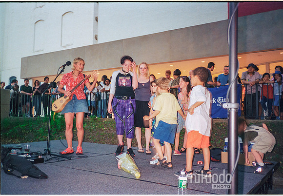 mikiodo020601_jill-sobule_05_LR