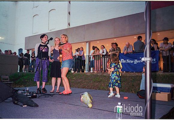 mikiodo020601_jill-sobule_12_LR