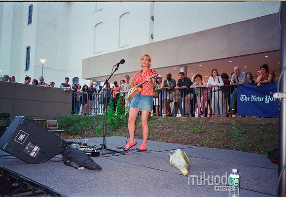 mikiodo020601_jill-sobule_15_LR
