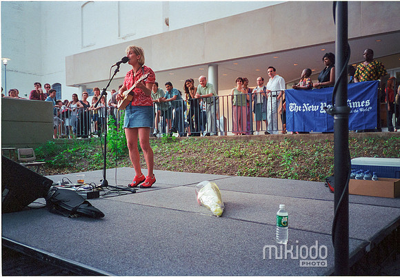mikiodo020601_jill-sobule_18_LR