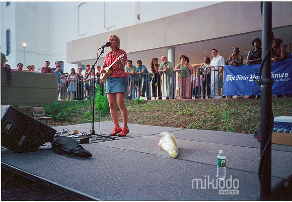 mikiodo020601_jill-sobule_19_LR