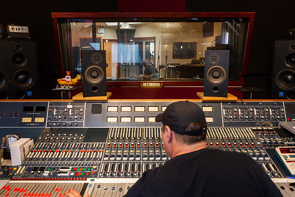 mikiodo191018_0132_MR