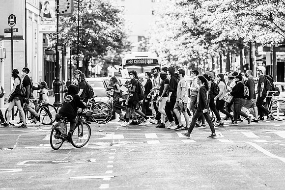06-01 1750 Manh WashSqPk Mikiodo 7312-2