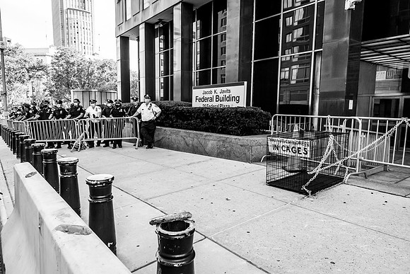 09-27 1607 where protest Mikiodo 3440-2