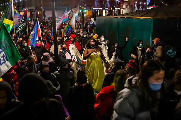 mikiodo201119_5737_LR