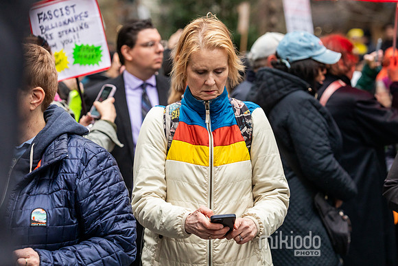 mikiodo250405_2109_LR