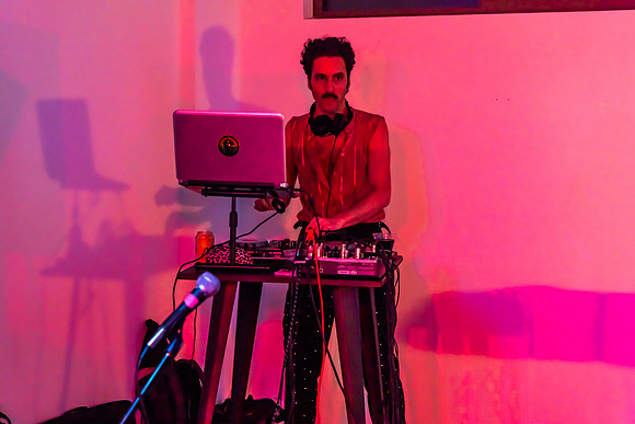 mikiodo241109_04984_LR