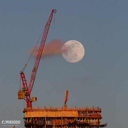 mikiodo190218_moonrise_7873_LR-2