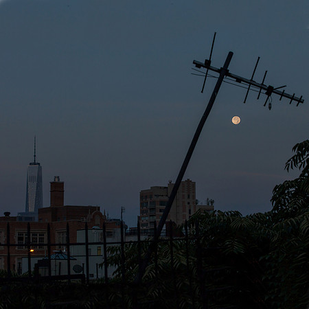 mikiodo140810_supermoon_4204_MR-sq