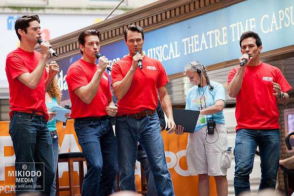 mikiodo130713_bwaybarks_3377_LR