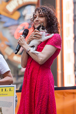 Bebe Neuwirth, Broadway Barks